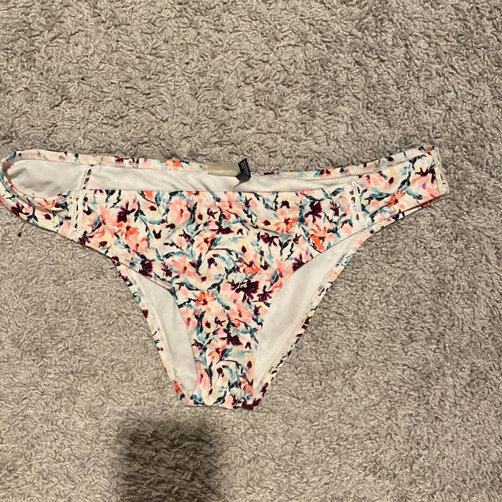 La Hearts Swim Bottoms